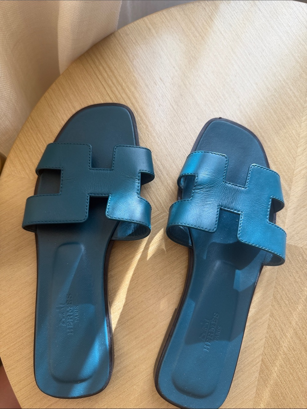 Hermes Oran Leather Slide Sandals Bleu Velvet color - Picture 5 of 7